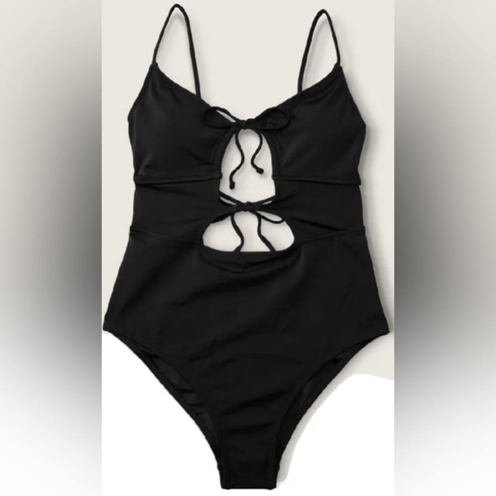 PINK by Victoria’s Secret Cutout One Piece Swimsuit
